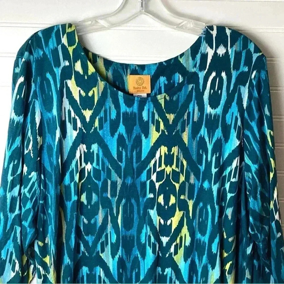 Ruby Red women's top blue Scooped Neck Geometric Size PXL - Picture 3 of 7